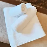 Azura Suite, Duplex Con 2 Da Letto Aria Condizionata, Wi-fi E 4 Letti * أولبيا