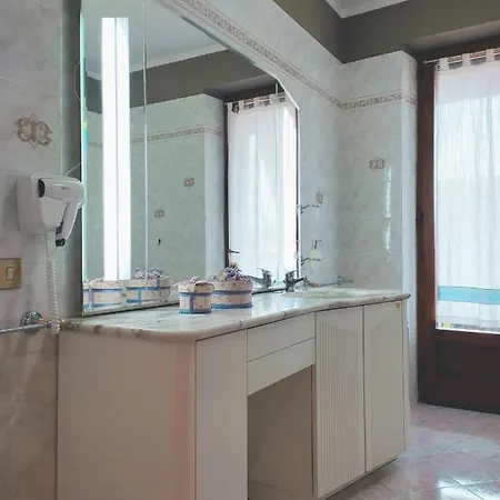 Azura Suite, Duplex Con 2 Da Letto Aria Condizionata, Wi-fi E 4 Letti *