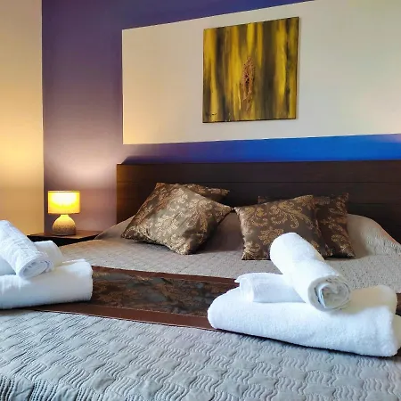 Apartamento Azura Suite, Duplex Con 2 Da Letto Aria Condizionata, Wi-fi E 4 Letti *